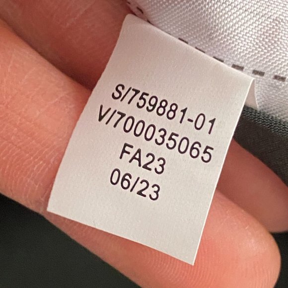 Banana Republic Vegan Leather Midi Skirt Size 4 Button Front Green Pockets - Picture 8 of 11